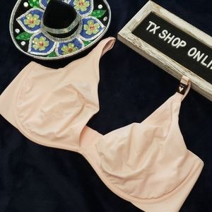 Incredible Victoria's Secret pink unlined plunge